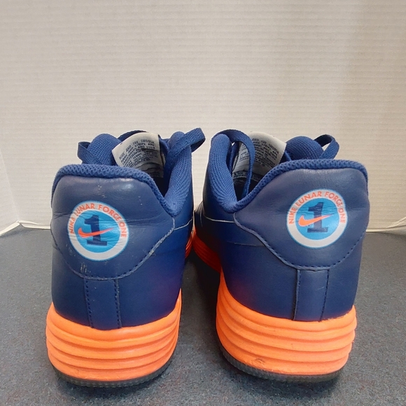 Nike Air Force 1 - Picture 3 of 7